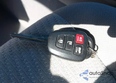 2016 Toyota Camry Le z USA, uszkodzony, nr VIN 4T1BF1FK7GU583008